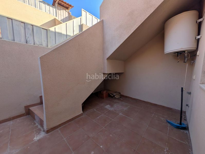 Foto bb046fb2-5378-46ce-96de-91fa4ab9677d. Casa adossada amb piscina a Mazarrón casco urbano Mazarrón