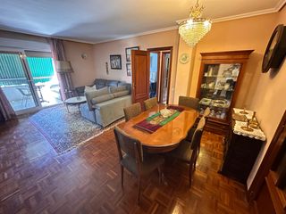 Appartamento  Calle de los hermanos becerril 98. Se vende piso en hermanos becerril