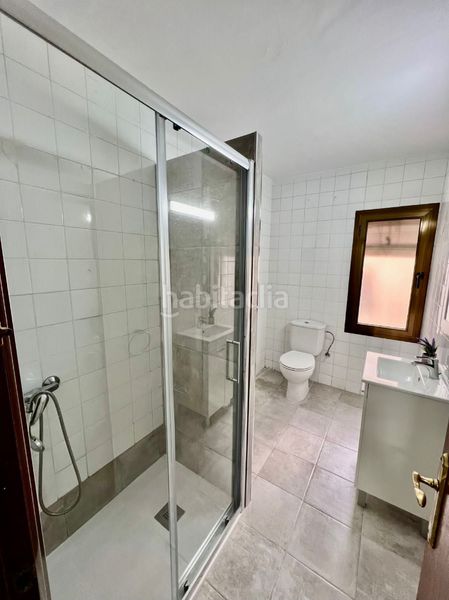 Foto c89493d7-46d1-4bd5-80f8-15677c2875ca. Flat with heating in Centro Cuenca