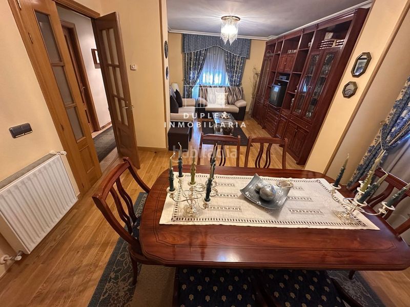 Foto eb0442b9-a76e-444e-b0b2-4d55bba8528d. Casa adossada amb calefacció aparcament a Reyes Católicos - Paseo de San Antonio Cuenca