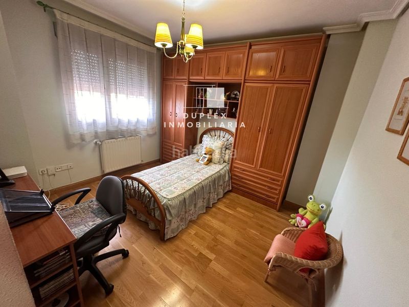 Foto fc1a6331-2918-4b31-be3e-0d1bdde791c8. Casa adossada amb calefacció aparcament a Reyes Católicos - Paseo de San Antonio Cuenca