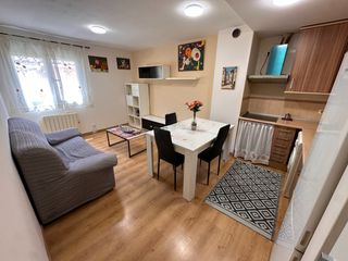 Xalet  Calle central. Apartamento en venta en chillaron