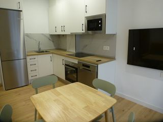 Location Appartement  Calle poeta vicente medina. Se alquila apartamento a estrenar en vistalegre
