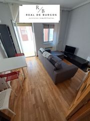 Miete Etagenwohnung  Calle sagunto. Piso en alquiler zona batallas. para estudiantes universitarios.