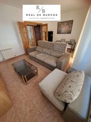 Miete Etagenwohnung  Calle pavia. Piso en alquiler zona batallas. para estudiantes universitarios.