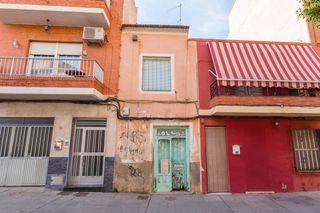 Bauernhof in Alcantarilla. Vivienda para reformar en alcantarilla