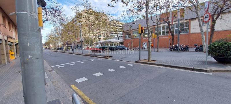 Foto dcd61013-f456-4f5b-8291-b2c37f1b92f2. Rent business premise in carrer de santa coloma 31 in Barcelona