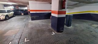 Autoparkplatz in Carrer de la diputació 417. Plaza coche pequeño