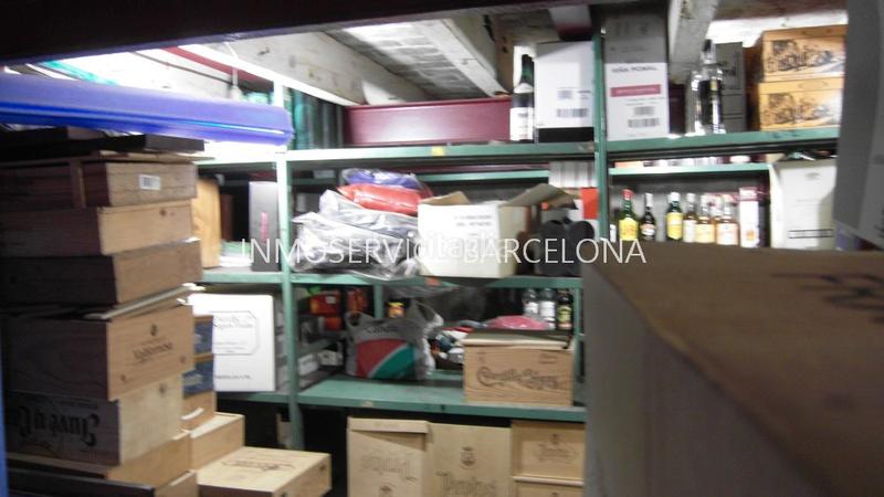 Foto e4fa1309-d503-4507-af6a-1ae885ca75ee. Local comercial venta emblematico local con posibilidad de vivienda en Barcelona
