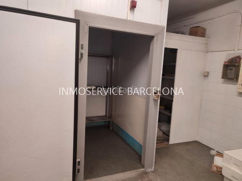 Foto 8c915408-9b8c-49bb-8695-5b91f7ea46ec. Local commercial avec chauffage dans La Verneda - La Pau Barcelona