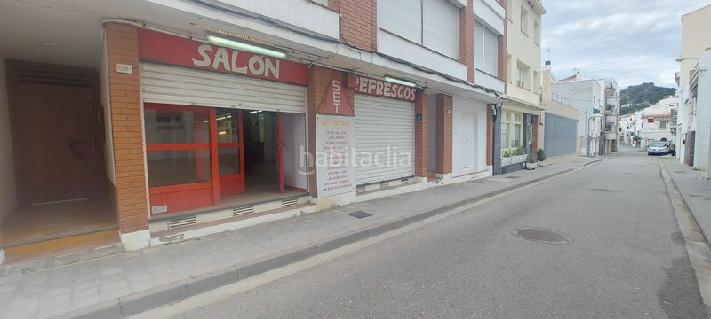 Foto 93ef41ef-5d67-419c-86e5-f7959e45001d. Miete geschäftsraum in carrer major 56 in Port de la Selva (El)