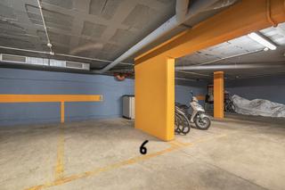 Car parking in Carrer dels pellaires 39. Lote de 2 plazas de garaje de coche más una de moto