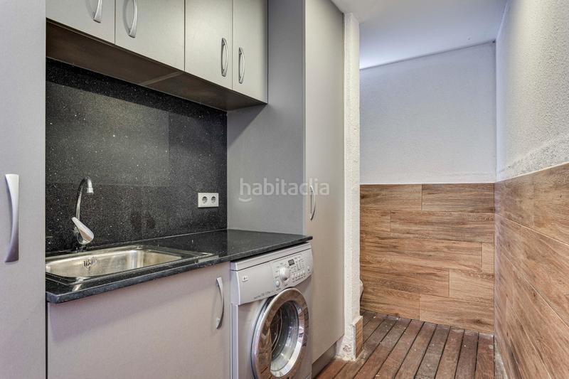 Foto 27ff933b-9dba-40c6-a8ca-96c1ecc035c3. Casa bifamiliare con riscaldamento parcheggio in Sant Ramon - Maternitat Barcelona
