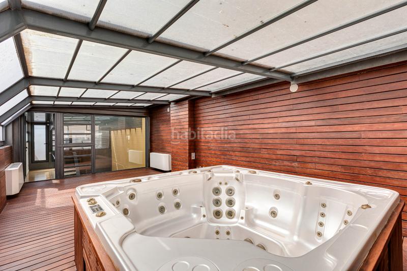 Foto 40263450-d931-4d3d-b83a-9c03e345ed65. Casa bifamiliare con riscaldamento parcheggio in Sant Ramon - Maternitat Barcelona