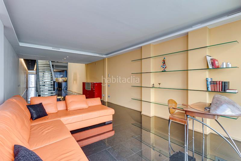 Foto 726c16ee-e7b3-4b76-9ee3-5af30f65ca87. Casa bifamiliare con riscaldamento parcheggio in Sant Ramon - Maternitat Barcelona