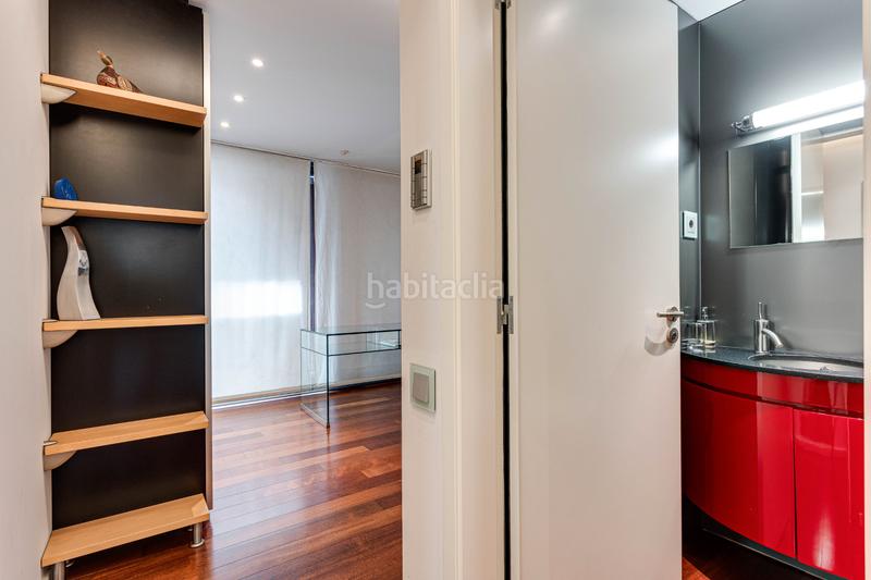 Foto 82c74737-76e1-4866-a6c2-c832dd169a00. Casa bifamiliare con riscaldamento parcheggio in Sant Ramon - Maternitat Barcelona