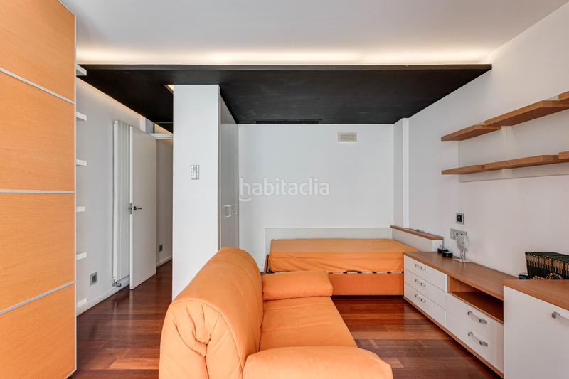 Foto fef30488-3e30-4d30-8562-b7c7742bef4a. Casa bifamiliare con riscaldamento parcheggio in Sant Ramon - Maternitat Barcelona