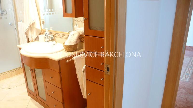 Foto cbce082e-0359-4858-ab01-b0163248e2d9. Rent flat with heating in Baix Guinardó Barcelona