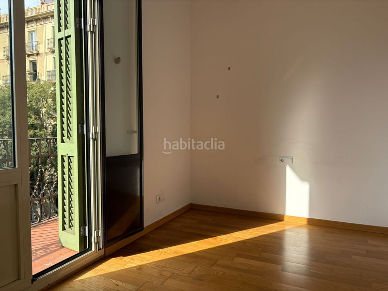 Foto cbcb90d1-3a55-4dbf-a543-4f91a159a446. Pis amb calefacció a L´Antiga Esquerra de l´Eixample Barcelona