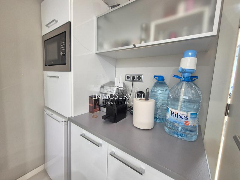 Foto 7a0541d9-d753-40a4-a7c6-b2401721c1e4. Oficina amb calefacció a Dreta de l´Eixample Barcelona