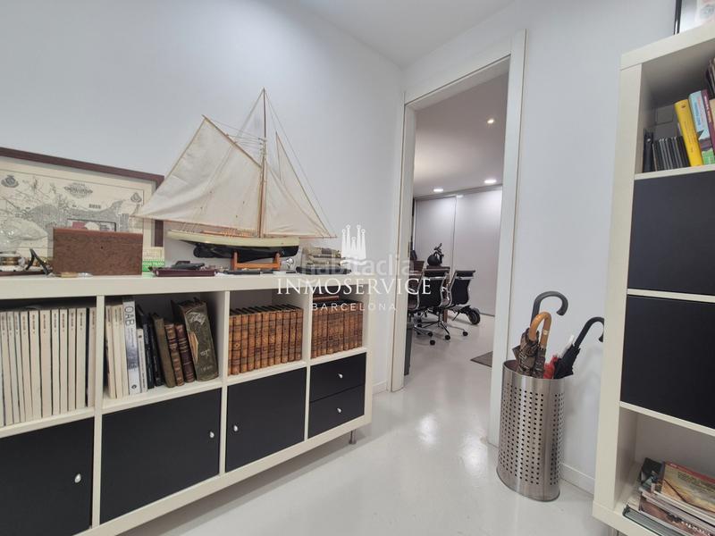 Foto a79448bf-7aef-43d3-8a53-3a37a2d9cef0. Oficina amb calefacció a Dreta de l´Eixample Barcelona