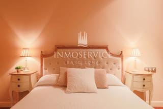 Piso en Dreta de l´Eixample. Amplio y luminoso piso en el corazón de l' eixample con parking