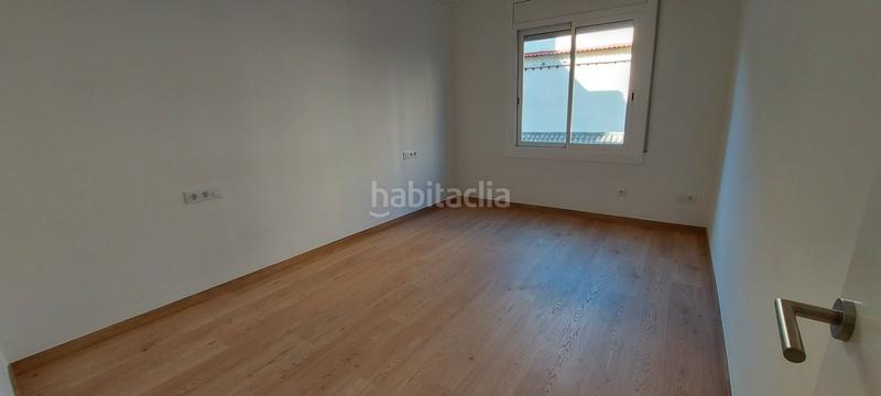 Foto 264e2aaf-b623-4b56-b59b-25ecbf2a5814. Alquiler piso ámplio y céntrico en Vila de Gràcia Barcelona