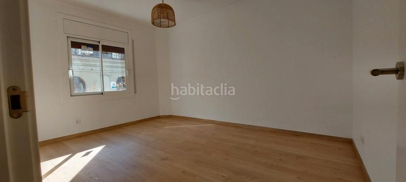 Foto fce6548c-a647-4cfd-bedc-6032f2638dea. Alquiler piso ámplio y céntrico en Vila de Gràcia Barcelona