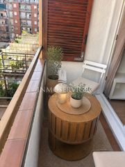 Lloguer Pis a Carrer de la legalitat 68. Acogedor y reformado piso en calle legalitat en la vila de gràci