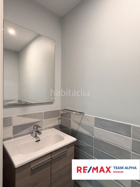 Foto ebf27a6f-d8d0-40e8-9e13-87fd0809e25a. Casa amb calefacció aparcament piscina a Peñagrande Madrid