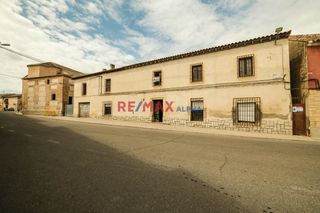 Country house in Plaza caño 1