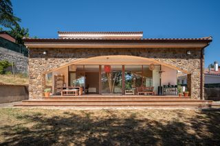 Chalet  Calle del sauce. Chalet independiente en venta en cabanillas de la sierra
