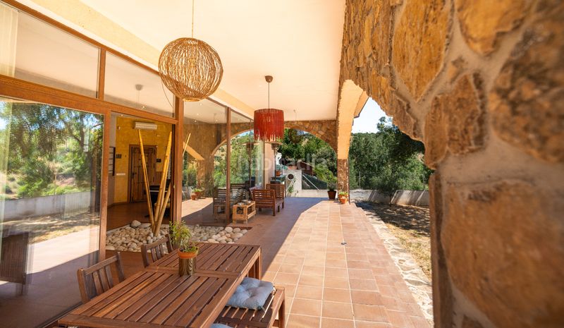 Foto 9431ee24-8a75-4845-a929-61f8603ff048. Chalet with parking in Cabanillas de la Sierra