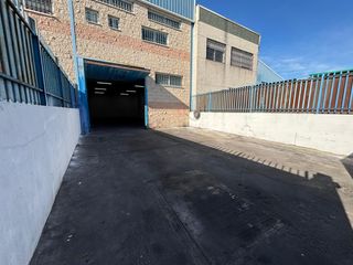 Lloguer Nau industrial  Calle puerto de san glorio. Nave industrial en leganés