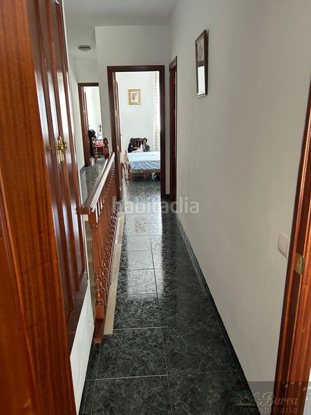 Foto f80a3de2-76d3-4d50-814d-3dadb308255d. Casa  en Rute