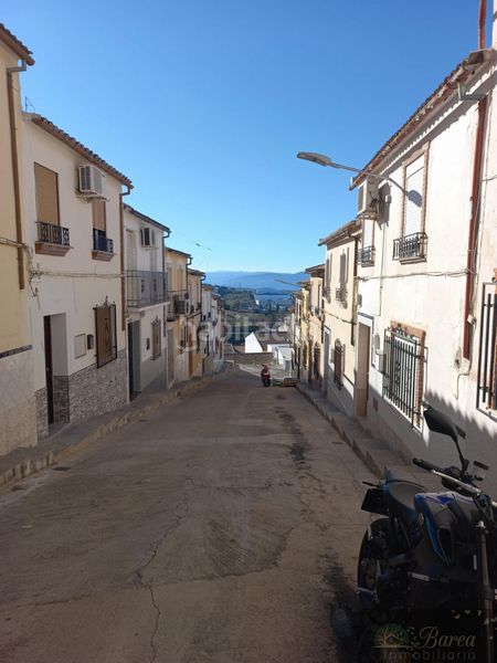 Foto b545b526-074e-4c0d-b22d-bab092b78207. Casa  en Rute