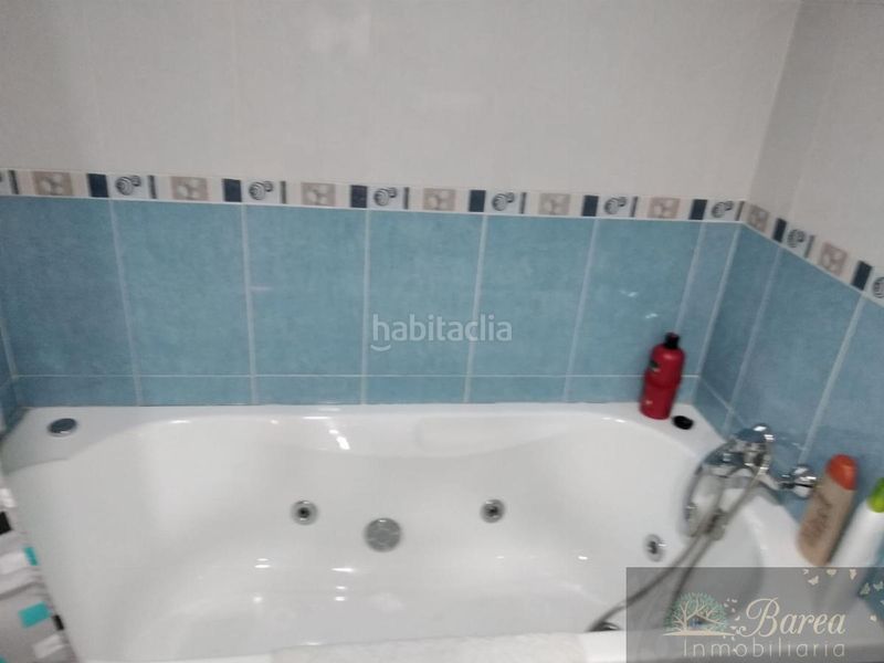 Foto aa2bc0a9-b271-46b7-8040-21662c948382. Pis amb aparcament a Rute