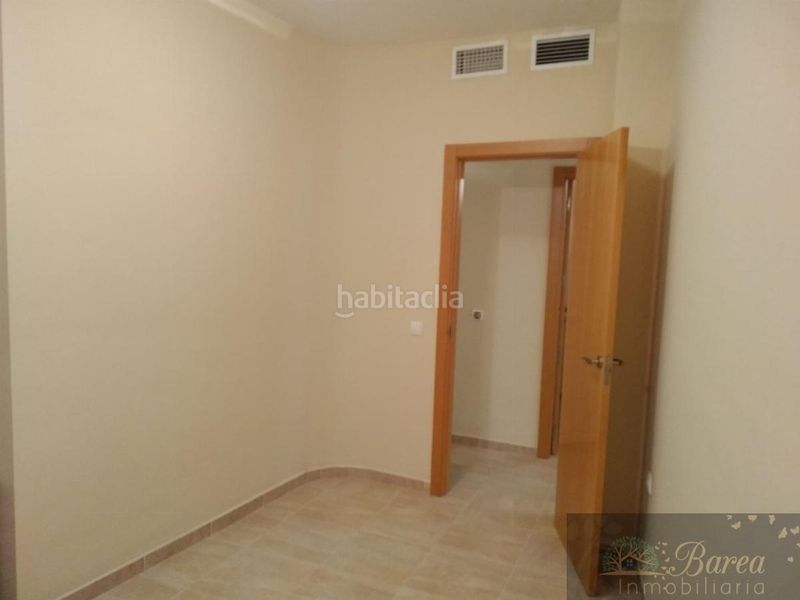 Foto e0a03936-bb57-4328-bdb6-97e854757012. Pis amb aparcament a Rute