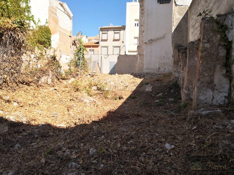 Foto b4cb0a33-a1a0-4a1a-882d-4ffc7c090c2c. Terreny residencial a Rute