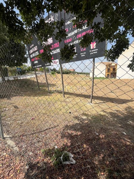 Foto 28ff8b24-b81f-4729-ad4d-85a601130518. Terreny residencial a Las Vegas - Campoaras Lucena