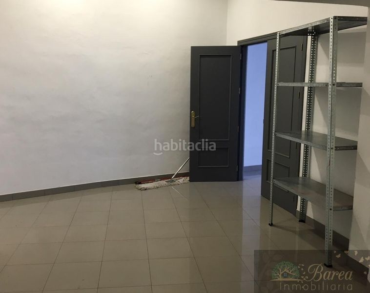 Foto c7b28771-c7e8-4ee2-82fe-2f20d0bf645f. Local comercial local en Rute