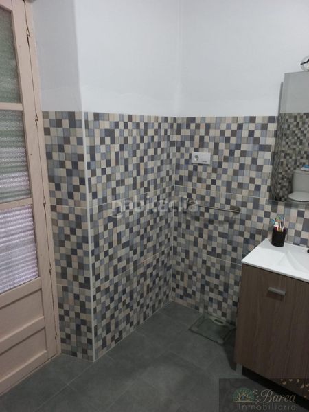 Foto 9fcf18a6-9bb4-4335-bdf4-d25a399c6946. Casa  en Rute