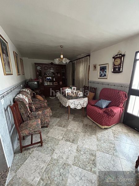 Foto d50d42ca-605d-410b-8fdc-74e4a9a91d2d. Casa amb aparcament a Rute