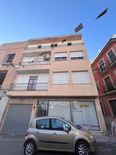 Foto 4ccd6ba3-5ce5-464c-8b8e-244d50b14672. Edifici a Rute