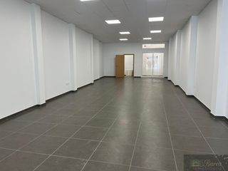 Rent Business premise in Rute. Rutelocal