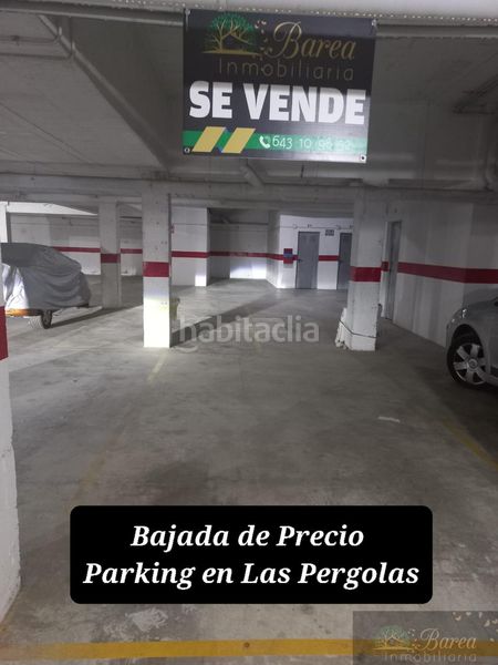 Foto 4debd36f-92bd-4fe9-8afa-e6db51754bdb. Aparcament cotxe a Rute