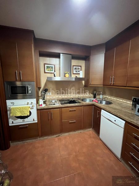 Foto 963e21c9-e96f-4a51-816b-1005c41742e8. Casa  en Rute