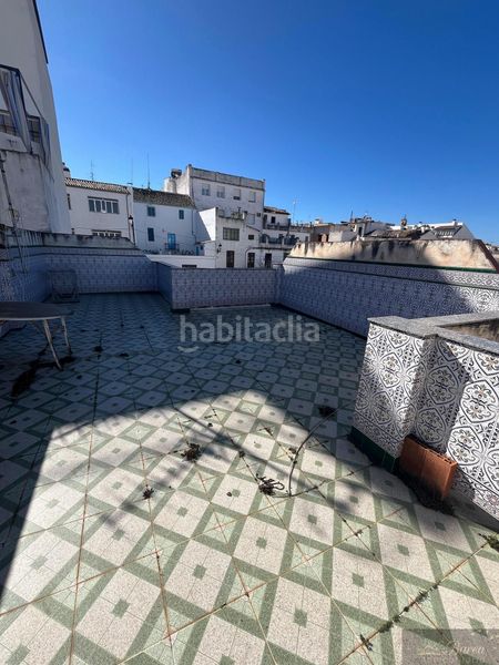 Foto 35e7294b-ed91-4f61-bd1b-a5dcdd68d41a. Edifici a Rute