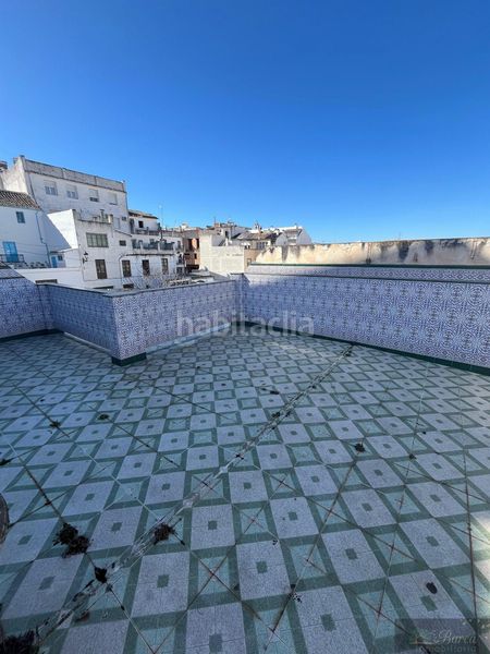 Foto 7481287a-200f-4855-a818-07e5ea377eba. Edifici a Rute