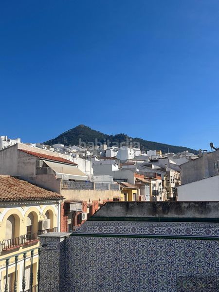 Foto d1dfd985-3808-42bd-9909-819fefb110bb. Edifici a Rute